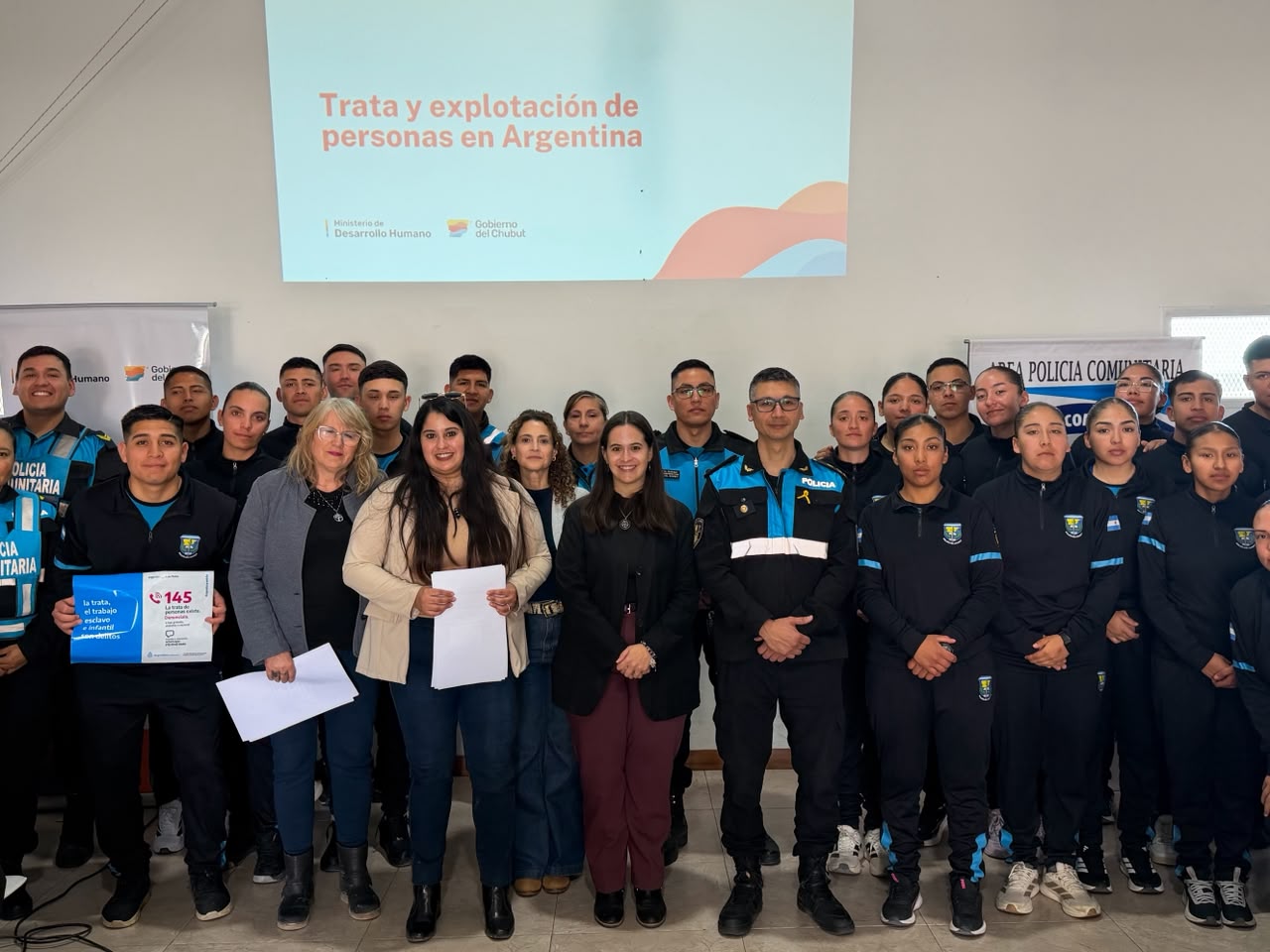 El Gobierno del Chubut fortalece la capacitación de policías comunitarios y cadetes para prevenir la trata de personas
