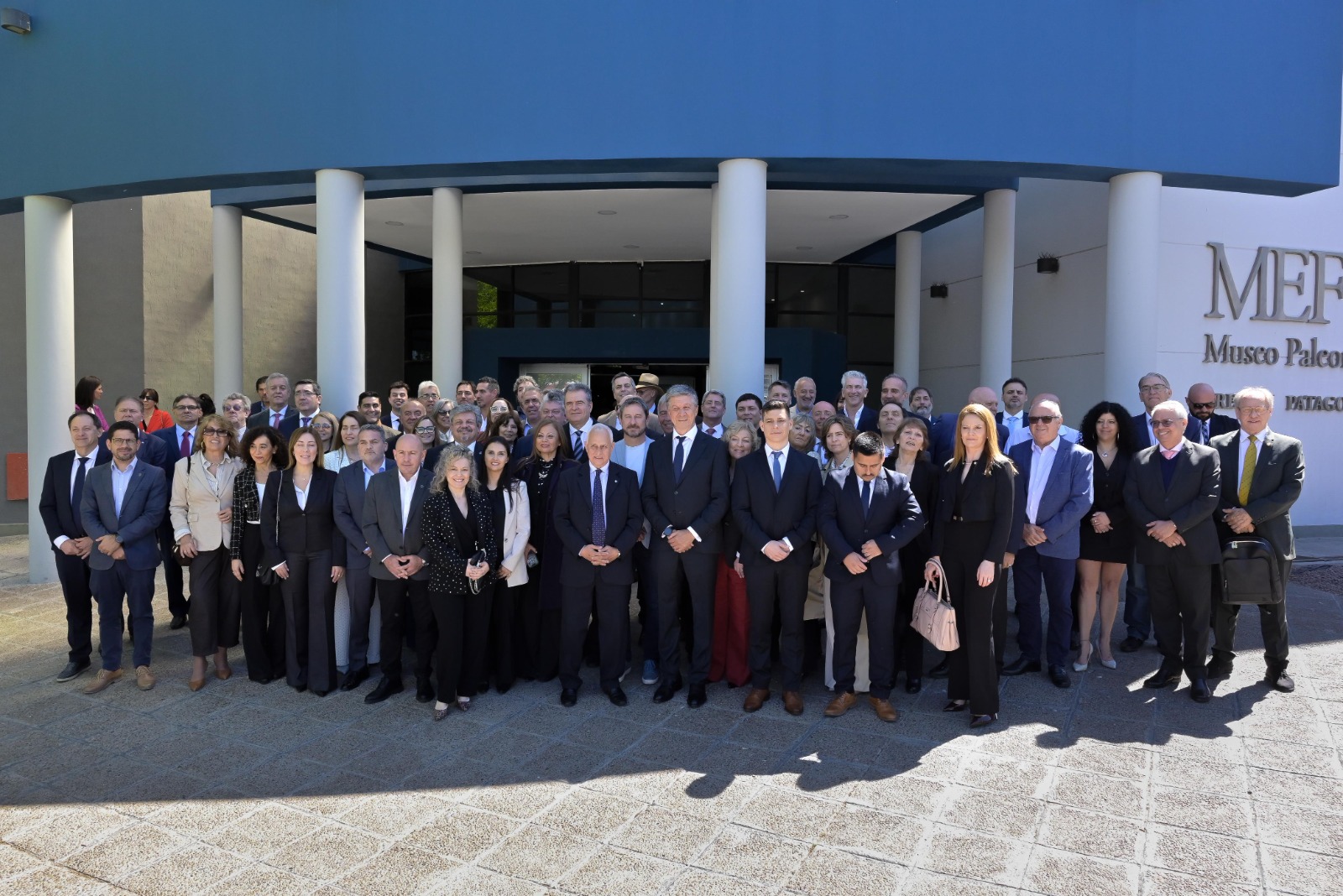 Chubut reúne a organismos de control de Argentina y Brasil para debatir sobre transparencia e inteligencia artificial