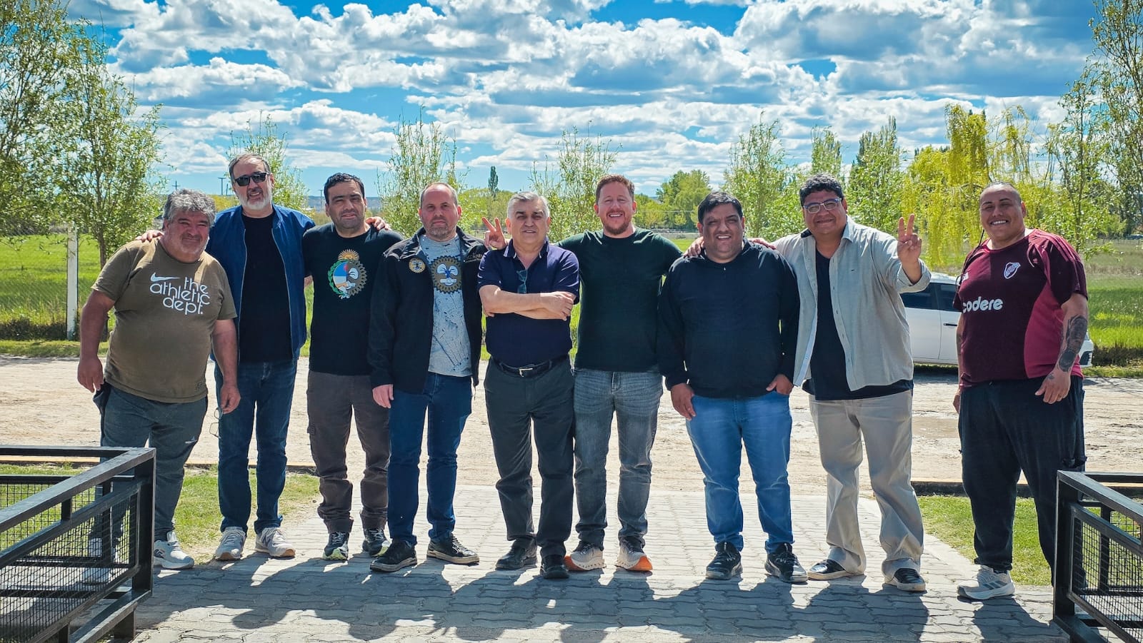 Bowen se reunió con gremios de la pesca para explicar sus aspiraciones y los desafíos políticos en 2027