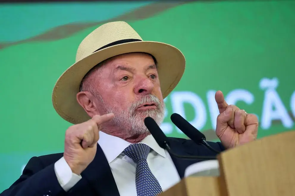 Brasil: Lula desafió a Flávio Bolsonaro a apoyar la reducción de la jornada laboral