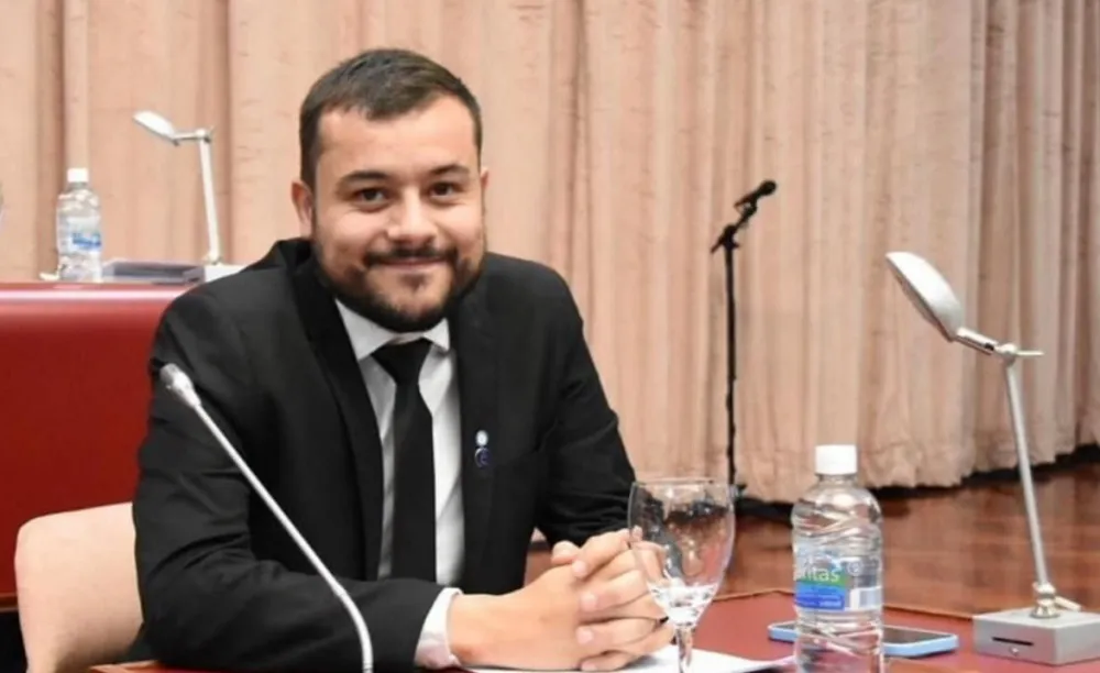 Emanuel Fernández: “Hoy la discusión de la gente no es quién será candidato, sino cómo se resuelven problemas concretos”