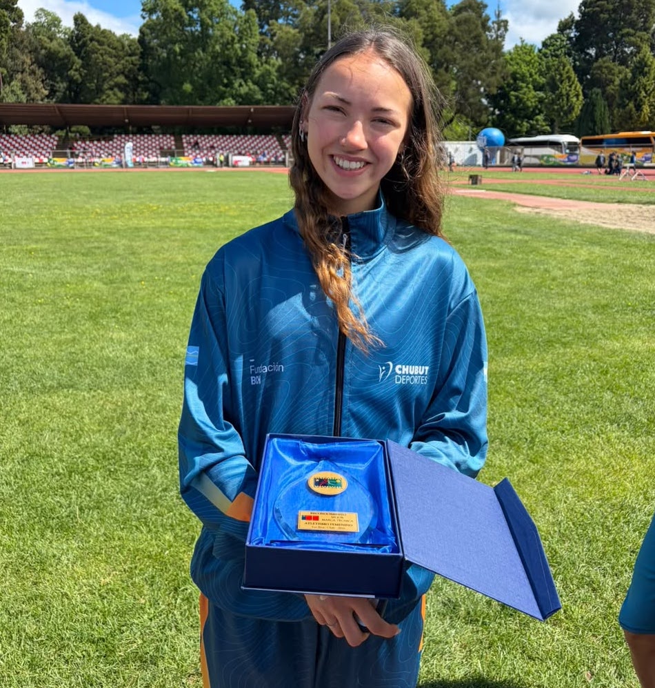 Olivia Conesa hizo historia en la Araucanía: tres medallas de oro, récords y un reconocimiento especial