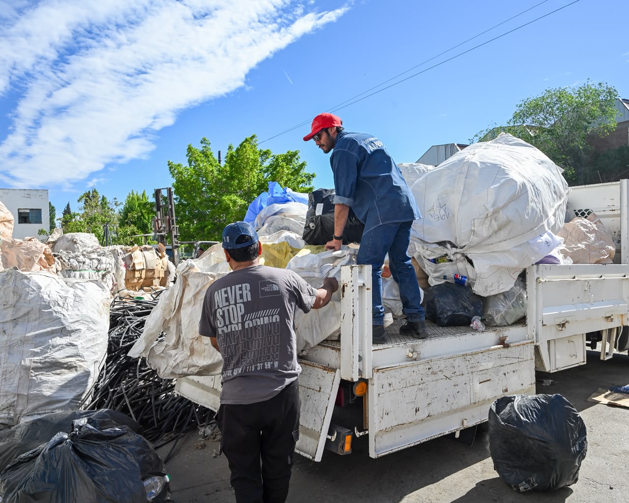 Trelew superó las seis toneladas de plástico recolectado en la campaña “Octubre sin Plástico”